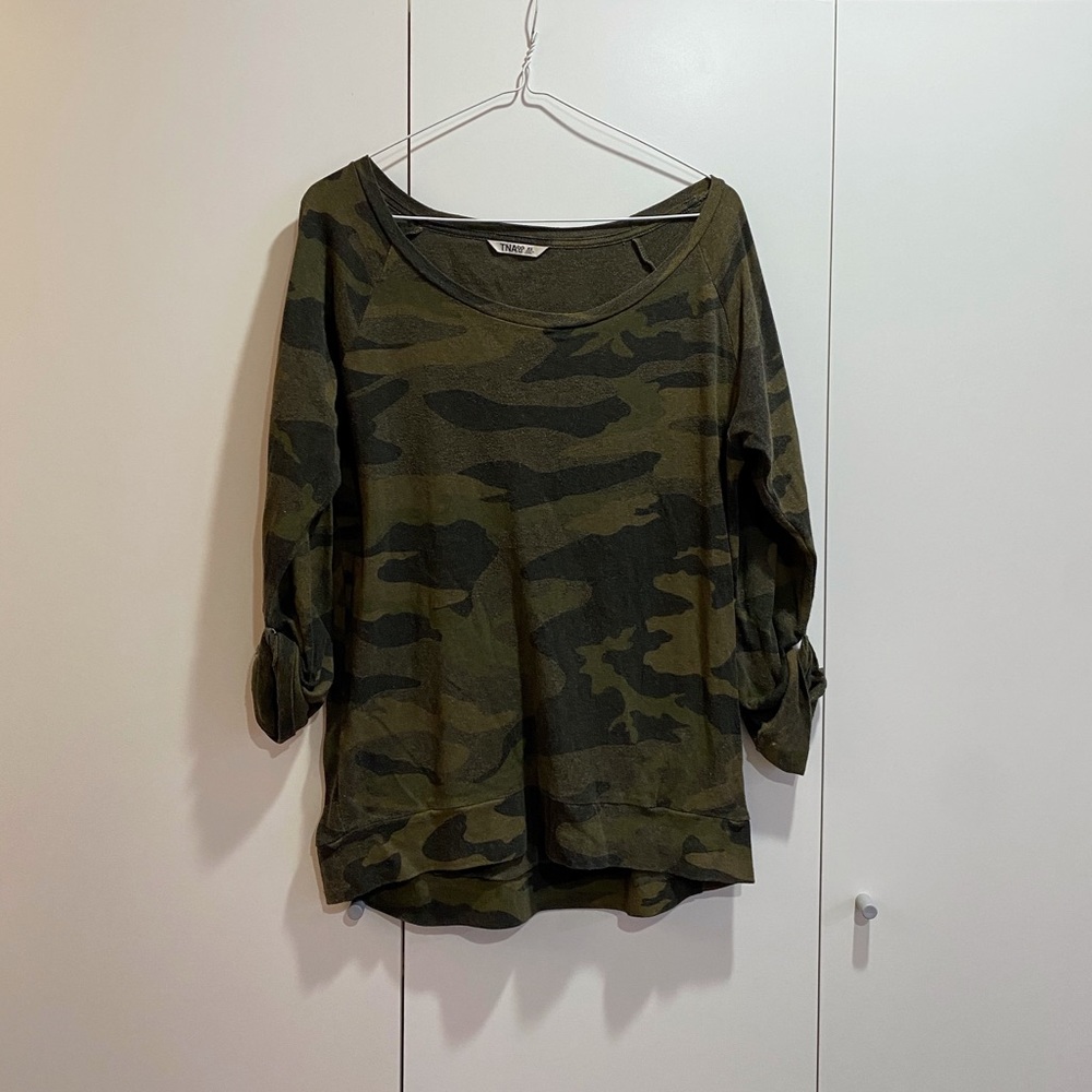 TNA Top
